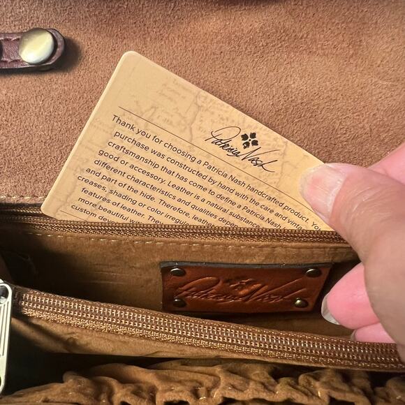 Patricia Nash, Bellizzi, English Country Floral Crossbody/Shoulder Bag - Picture 9 of 13